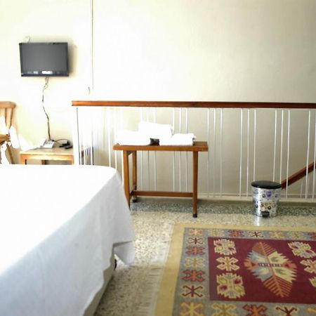Lades Hotel Silifke Exterior photo