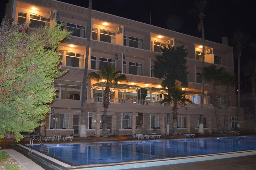 Lades Hotel Silifke Exterior photo