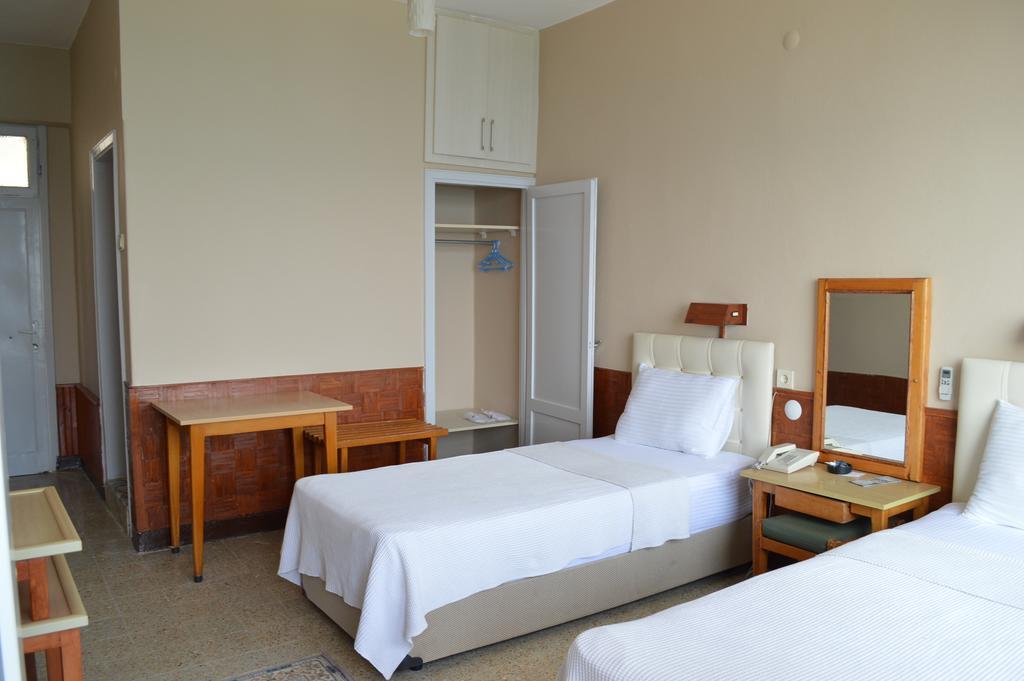 Lades Hotel Silifke Room photo