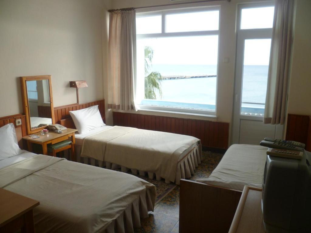 Lades Hotel Silifke Room photo